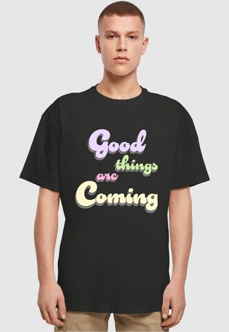 Merchcode Shirt 'Good Things' in Zwart: voorkant