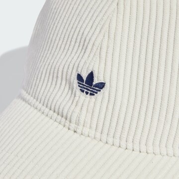 Casquette ADIDAS ORIGINALS en blanc