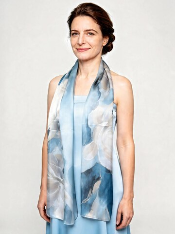 MayTree Scarf in Blue