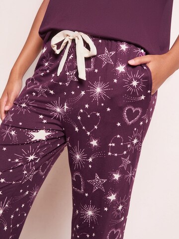 Friends Like These Pajama 'Sleep Under The Stars' in Red