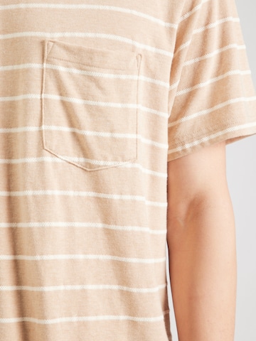 T-Shirt GAP en marron