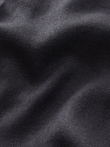 Next Slimfit Hose in Schwarz