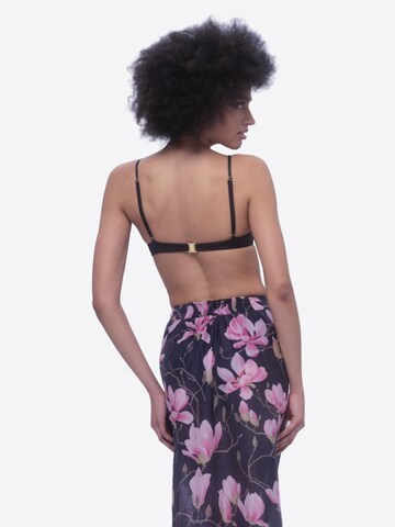 MAREZZA Bikinitop 'Ligeia V-wire top in Metallic Black' in Zwart