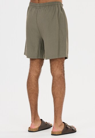 NOU Regular Shorts 'Dalan' in Grün