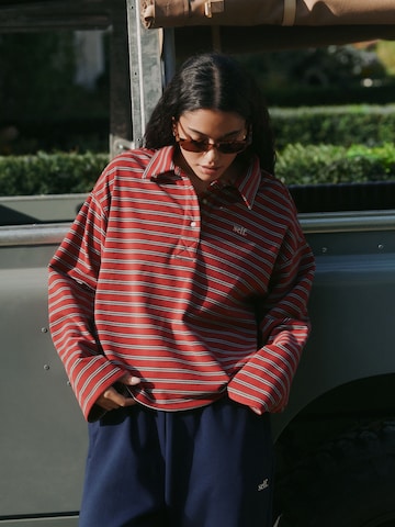 T-shirt self. en rouge