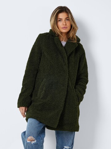 Cappotto invernale 'Gabi' di Noisy may in verde: frontale