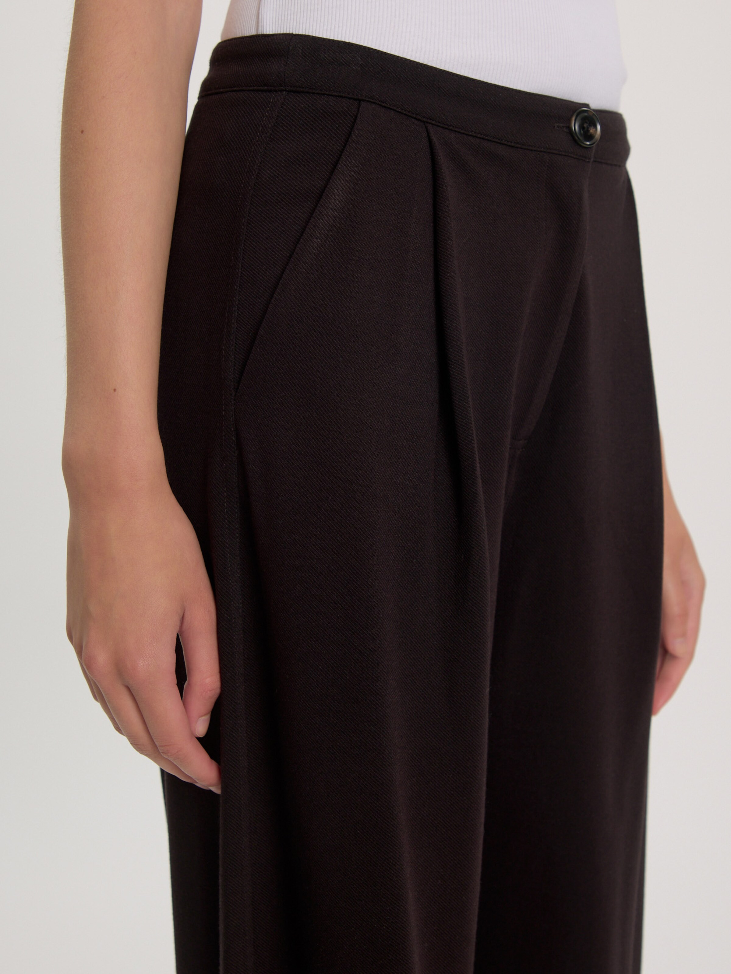 Pantalón plisado 'Ulema'