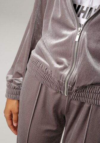Aniston CASUAL Sweatjacke in Grau