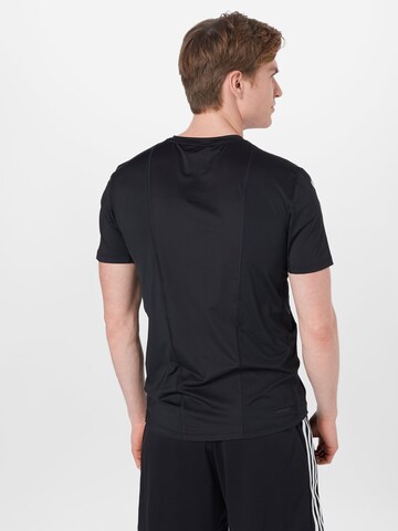 Skinny T-Shirt fonctionnel ADIDAS SPORTSWEAR en noir