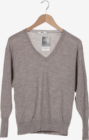UNIQLO Sweater & Cardigan in XS in Grey: front