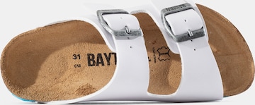 Chaussures ouvertes 'Atlas' Bayton en blanc