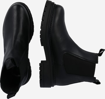 Ca'Shott Chelsea Boots in Black