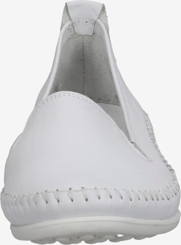 Chaussure basse COSMOS COMFORT en blanc