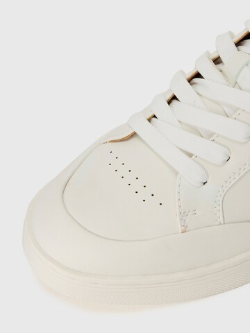 CALL IT SPRING - Sapatilhas baixas 'DUNKIRCK' em branco