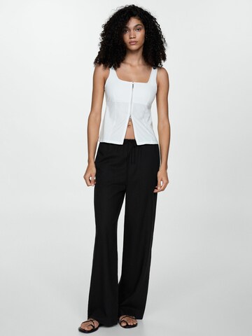 MANGO Loosefit Byxa 'Travis' i svart