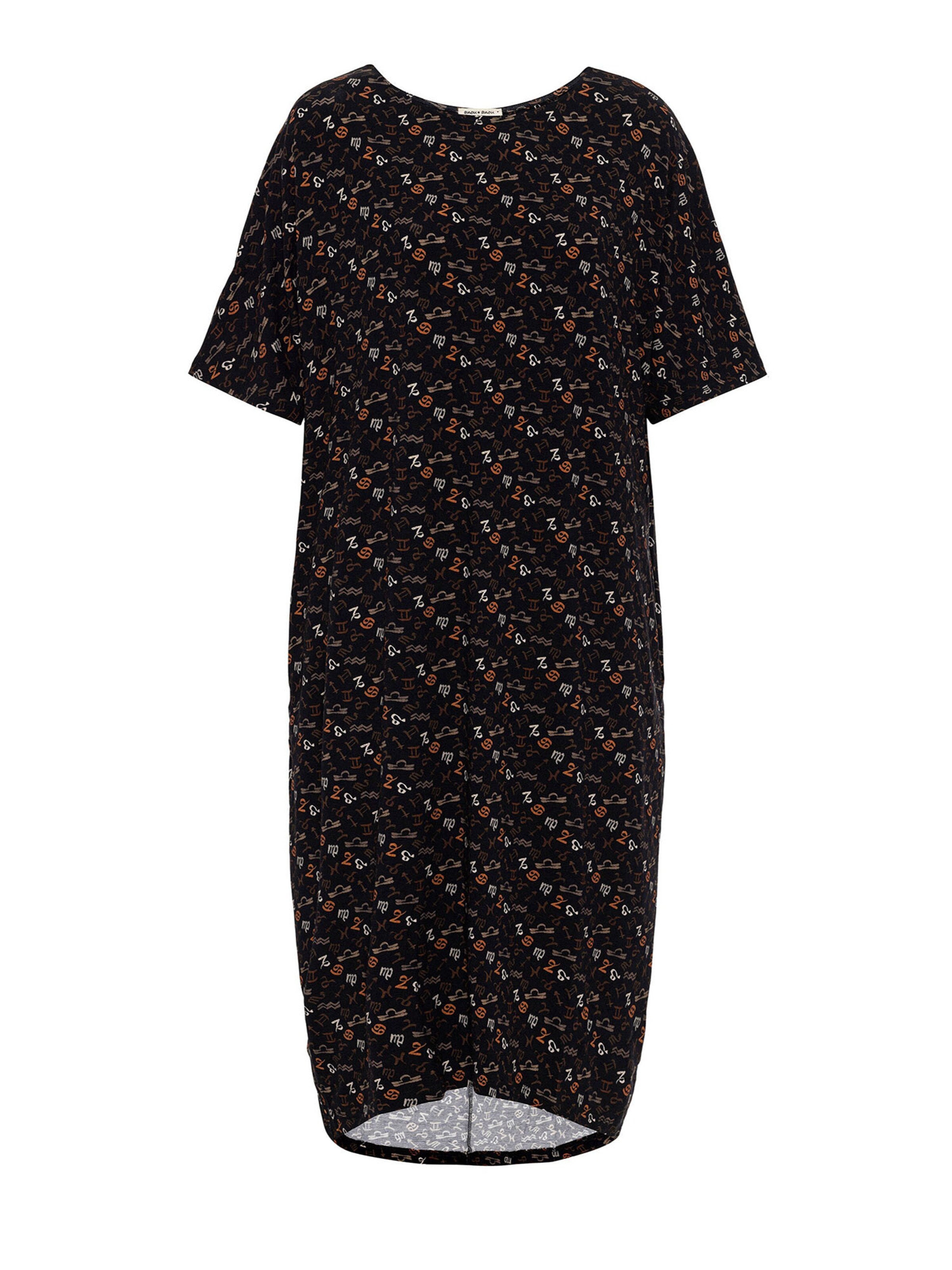 melns Anou Anou Kleita: no priekšpuses