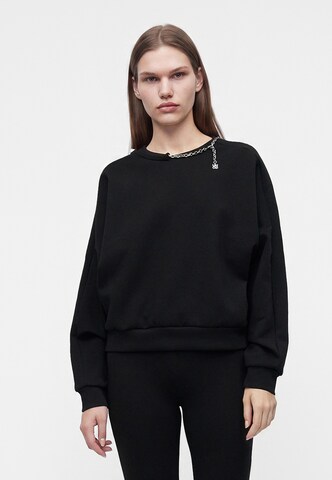 HUGO Sweatshirt 'Denrietta' in Black: front