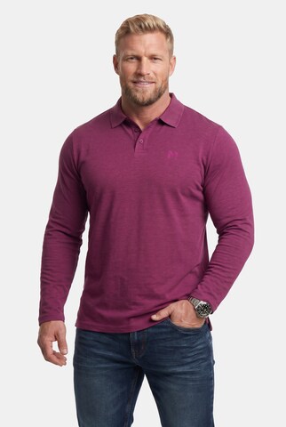 Men Plus Shirt in Pink