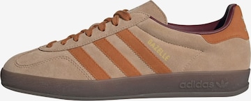 ADIDAS ORIGINALS Nízke tenisky 'Gazelle' - Hnedá: predná strana