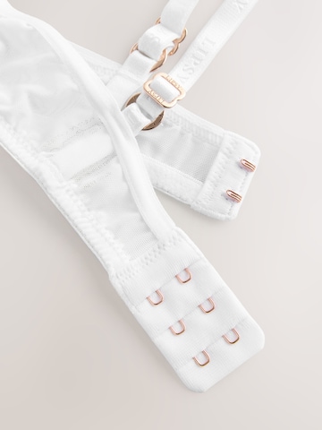 Classique Soutien-gorge Lipsy en blanc