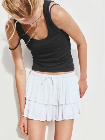 Pull&Bear Sukňa - Biela