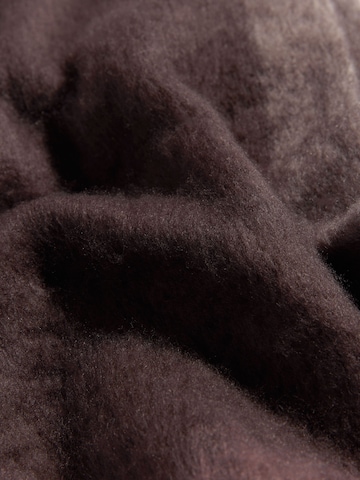 Lipsy Halsduk i brun