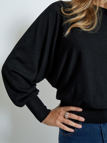 Pull-over 'Dana' minus en noir