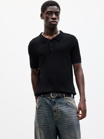Pull&Bear Póló - fekete: elől