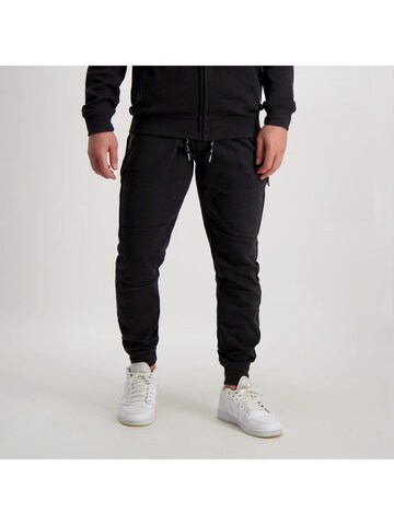 CARS Baggy Sportbroek 'lax sw pant' in Zwart: voorkant