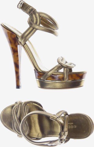 Gucci Sandals & High-Heeled Sandals in 35 in Gold: front