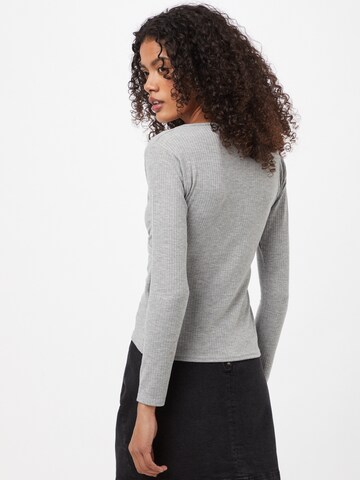 Femme Luxe Shirt 'Amara' in Grey