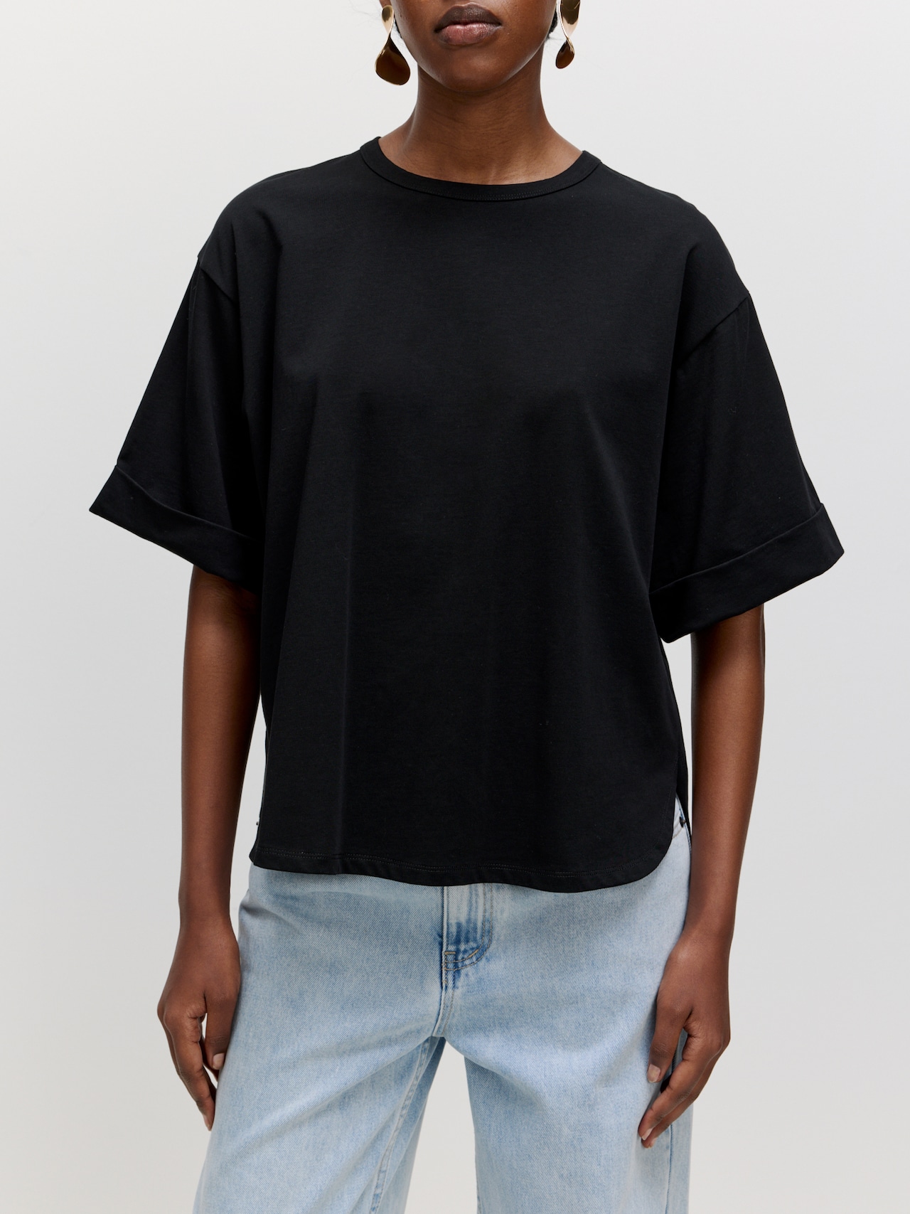 EDITED Produits T-shirt 'Bogumila' noir