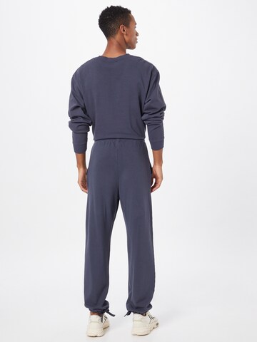 Loosefit Pantaloni 'Luis' by Jannik Stutzenberger' di ABOUT YOU Limited in blu