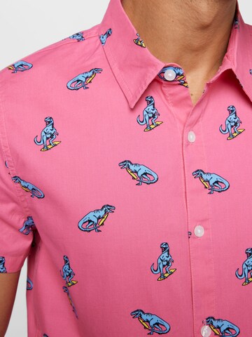 HOLLISTER - Ajuste regular Camisa 'CONVERSATIONALS' en rosa