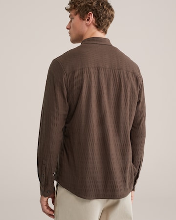 WE Fashion Comfort Fit Hemd in Braun