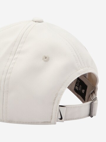 Nike Sportswear Cap 'U NK CLUB CAP U CB SWSH L' in Beige