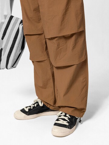 VAMOS CLO Wide leg Cargobyxa i beige