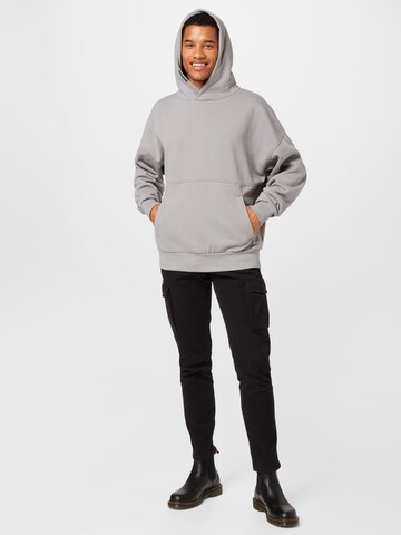 TOM TAILOR DENIM Sweatshirt in Grey