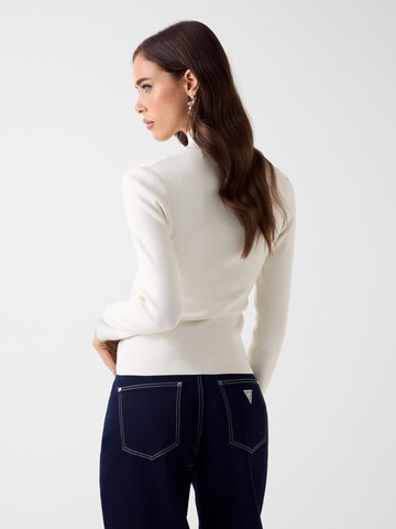 GUESS Sweater in White