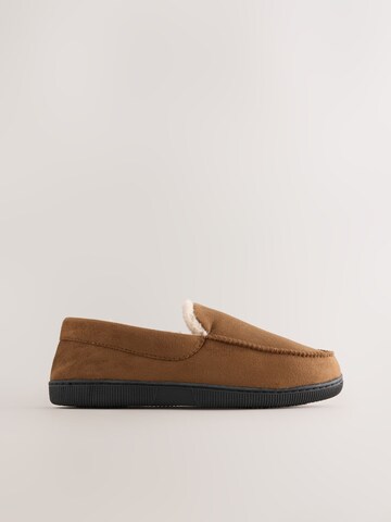 Slipper di Next in marrone