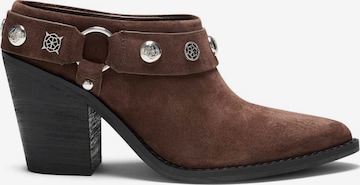 GUESS Platform Heels 'Sashlin' in Brown: front
