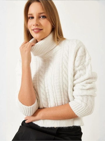 Pull-over 'Pullover' Bianco Lucci en blanc