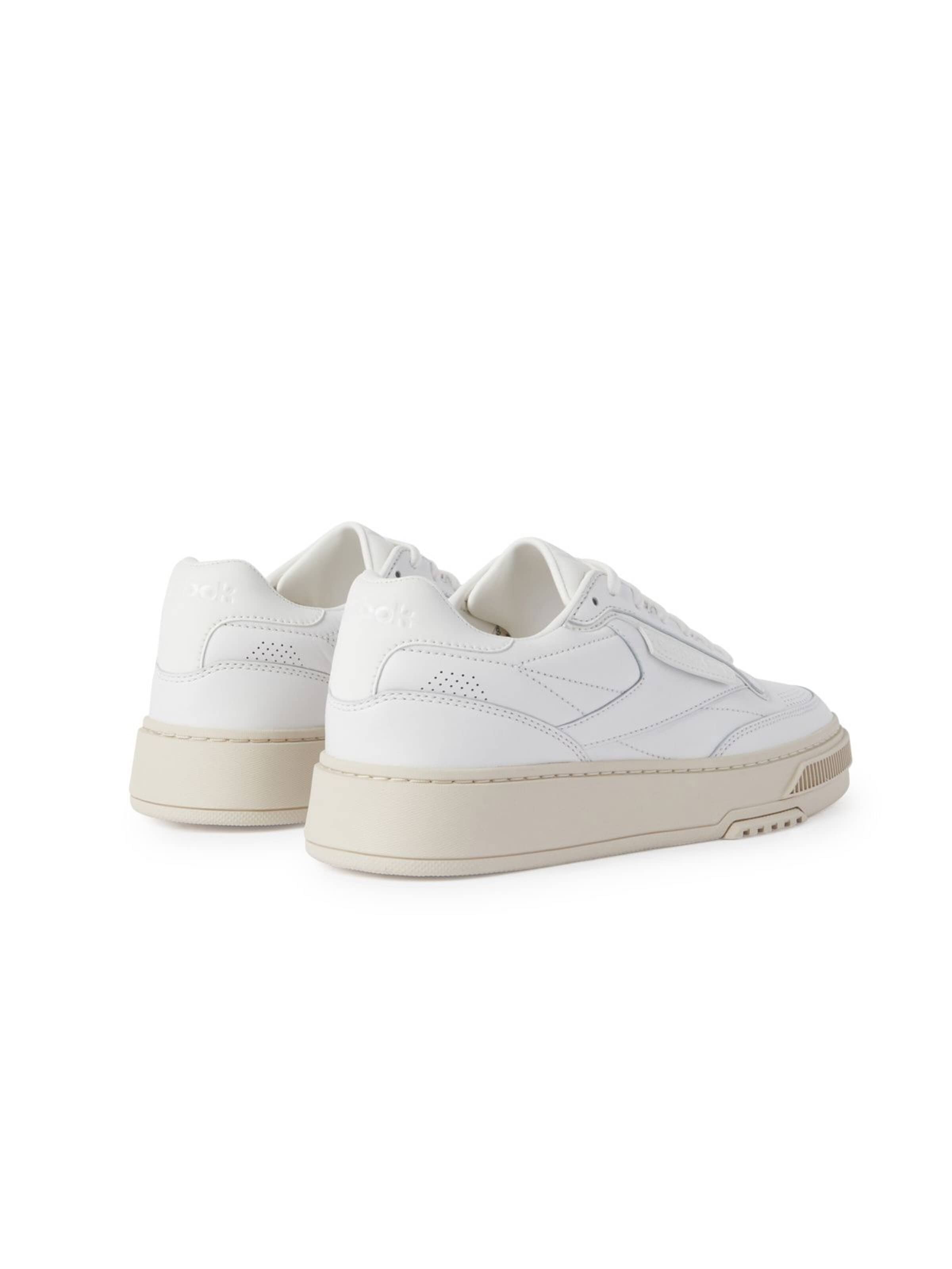 Reebok - Zapatos con cordón en blanco