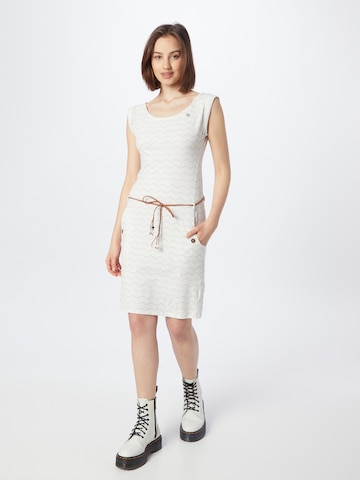 Ragwear فستان 'TAGG' بلون أبيض: الأمام