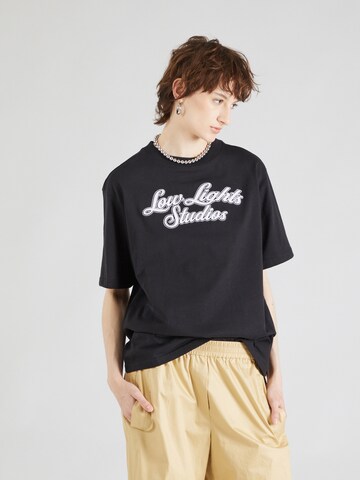 Low Lights Studios - Camiseta 'SHUTTER' en negro: frente