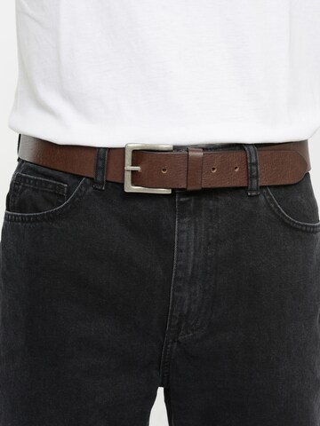 TOP GUN Belt in Brown: front