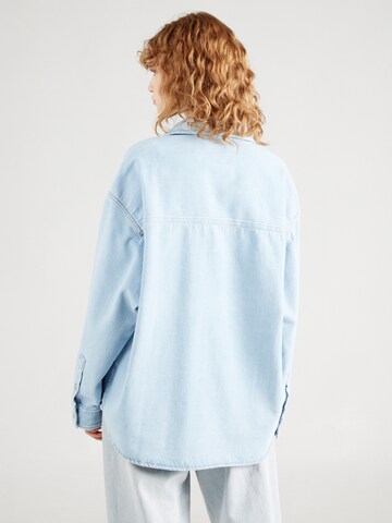 Carhartt WIP Prehodna jakna 'Alta' | modra barva
