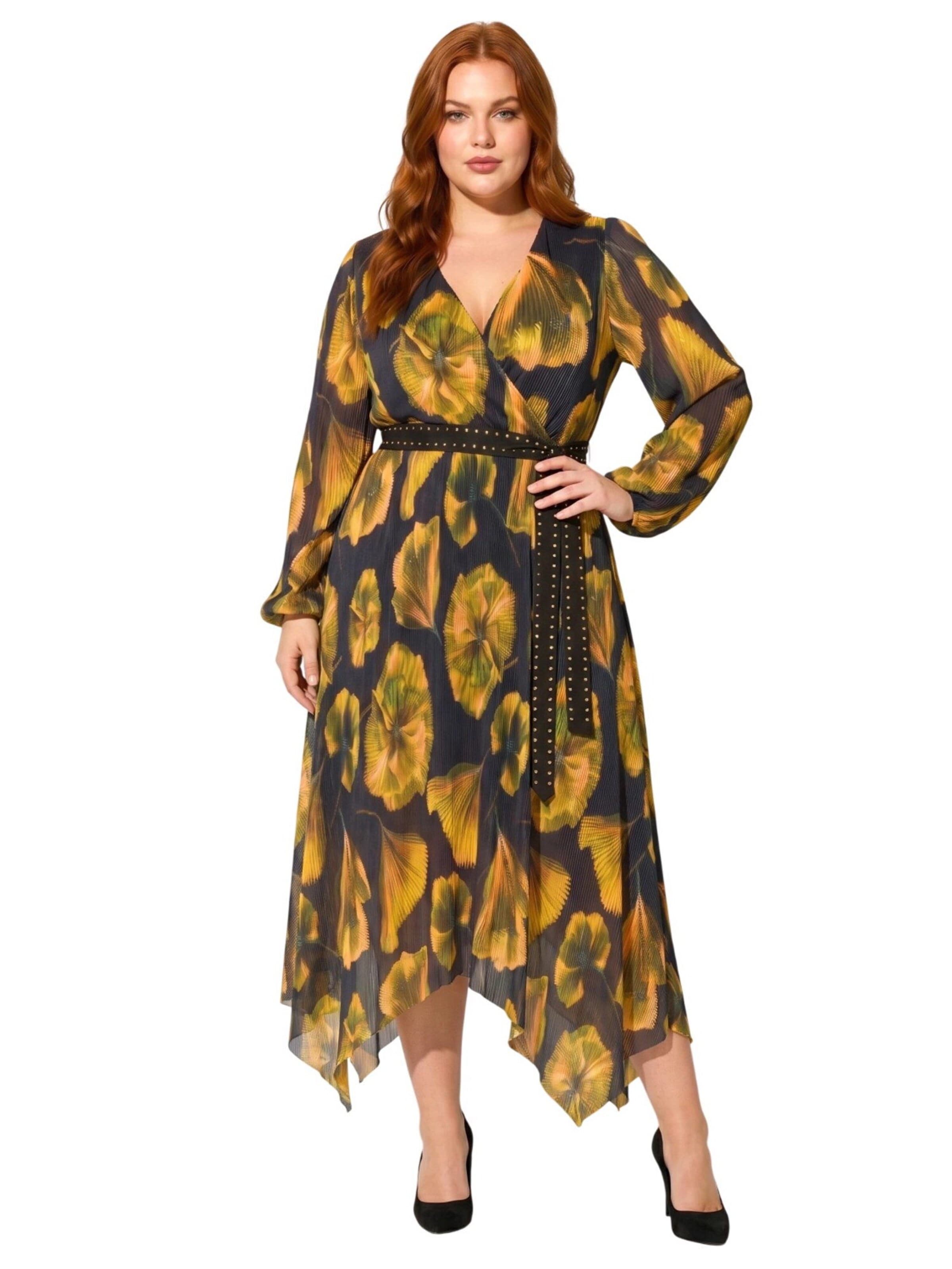 Shape Of You Dress in Black