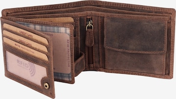 Benthill Wallet in Brown: front