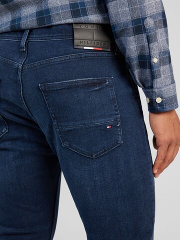 TOMMY HILFIGER Tapered Jeans 'Houston' in Blau